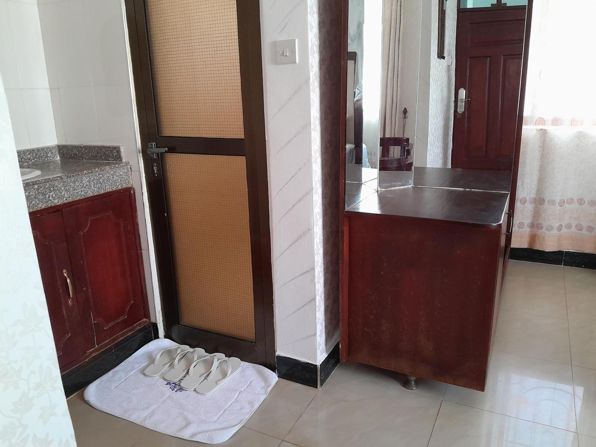 Kibo Peak Palace Hotel Morogoro Extérieur photo